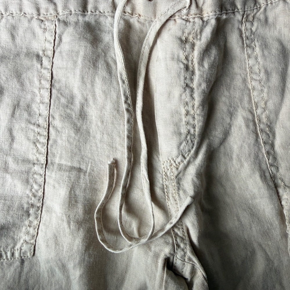 Victoria's Secret Low Waisted, Beige Linen Pants - Picture 4 of 4